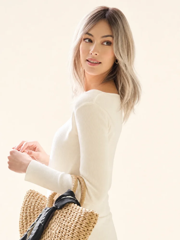 Amore Hayden | Synthetic Wig (Mono Top) — product style image