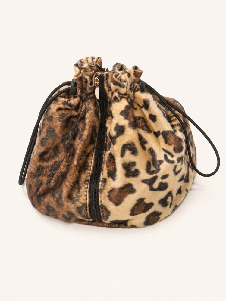 Amy Gibson ResQ Bag™ | Kit + Mini — product style image